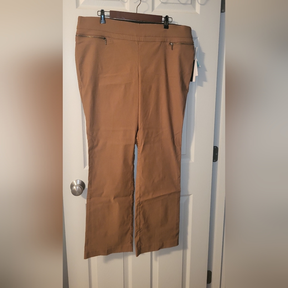Women's Classic Tan Trousers